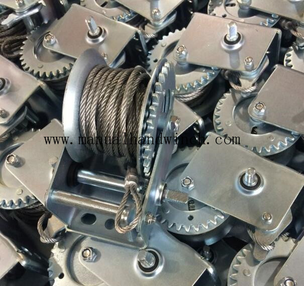Small 600LBS 3000LBS Manual Drum Winch