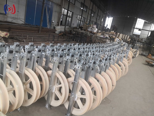 30-150KG Capacity 660 Series Stringing Block With Rated Load Of 20-60KN