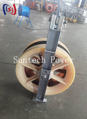 110KV Antenna Telecommunication Tower Galvanized Angular Steel Radar Structure