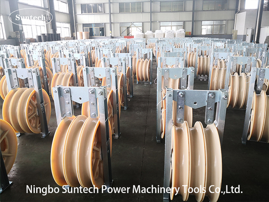Telecommunication Galvanized Steel Q355 / Q255 Guy Wire Tower