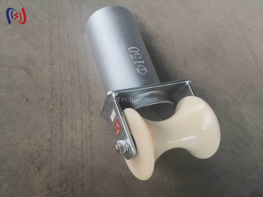 Signal Transmission Q345B Q235B Angle Steel Telecommunication Tower