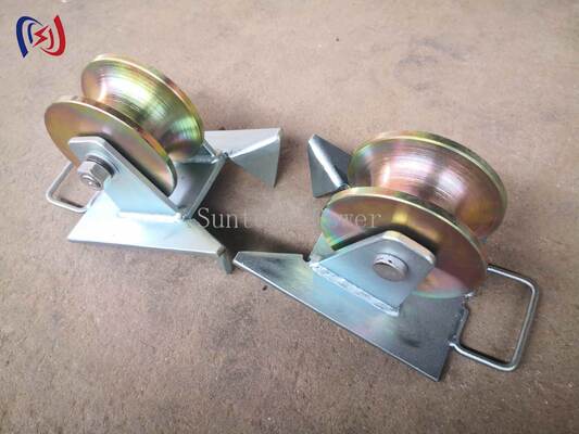 SH130S 10KN Galvanized Pithead Cable Roller Pulley with Triangle Sheave Configuration for Underground Cable Pulling