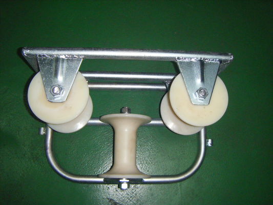 Heavy Duty Galvanized Triple Corner Small Cable Roller 10KN