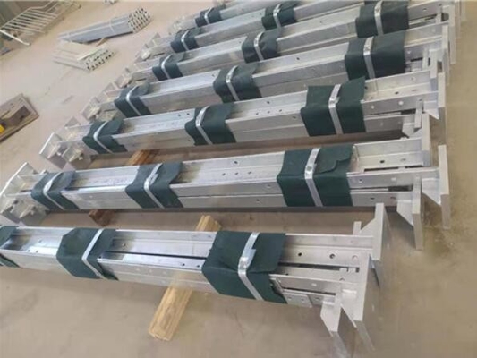 3 Legged Telecommunication Q235B Q345B Q420 Steel Tubular Tower