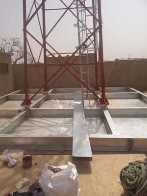 Rooftop Telecom Tower With Bracket Lightning Rod Fall Arrest Aviation Light