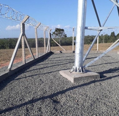 Transmission Line Tubular Steel Telecom Tower For Construction Site